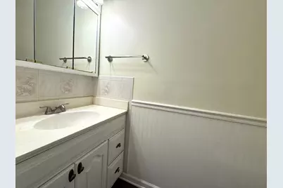1656 Castbourne Court, Wheaton, IL 60189 - Photo 9