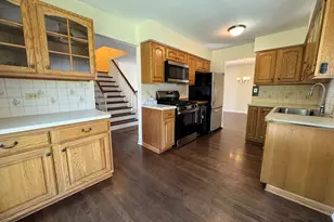 1656 Castbourne Ct, Wheaton, IL 60189 - Photo 5