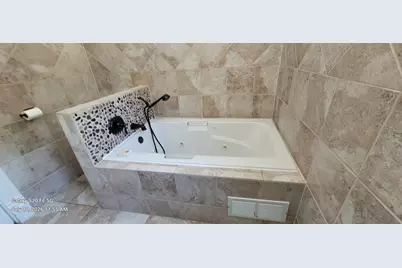 1313 E Washington Street, Bloomington, IL 61701 - Photo 15
