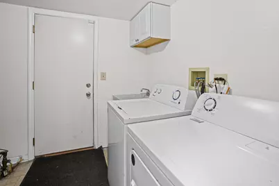 689 Bent Ridge Lane, Elgin, IL 60120 - Photo 13