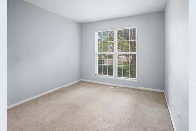 689 Bent Ridge Lane, Elgin, IL 60120 - Photo 11