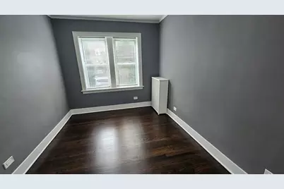 6553 N Francisco Avenue #1, Chicago, IL 60645 - Photo 9