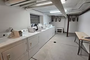 6553 N Francisco Ave, Chicago, IL 60645 - Photo 17