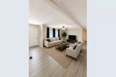 6 Patrick Court, Lynwood, IL 60411 - Photo 5