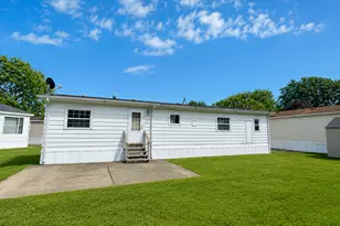 6 Patrick Ct, Lynwood, IL 60411 - Photo 1