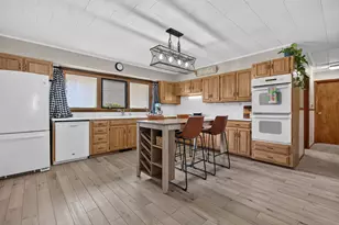 181 S Main St, Seneca, IL 61360 - Photo 9