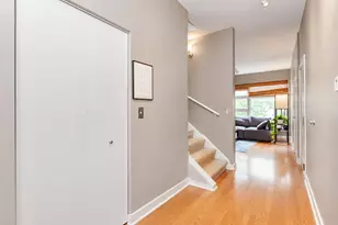3741 N Wolcott Ave, Chicago, IL 60613 - Photo 11