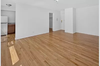 38 N Central Avenue #204, Chicago, IL 60644 - Photo 5