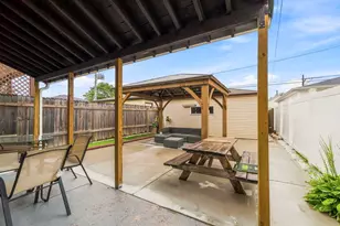 7709 W Addison St, Chicago, IL 60634 - Photo 23