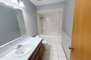 5150 Shadow Creek Dr, Oak Forest, IL 60452 - Photo 7