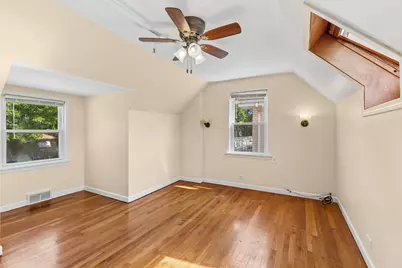 8222 Springfield Avenue, Skokie, IL 60076 - Photo 15