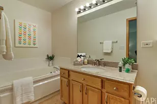 567 Shakespeare Dr, Grayslake, IL 60030 - Photo 15
