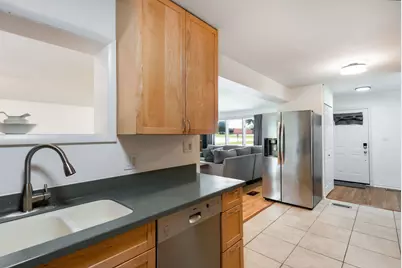 365 N Alleghany Road, Grayslake, IL 60030 - Photo 9