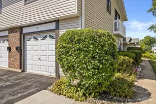 131 Fairlane Ct, Bloomingdale, IL 60108 - Photo 17