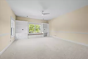 36W555 Stoneleat Rd, Saint Charles, IL 60175 - Photo 43