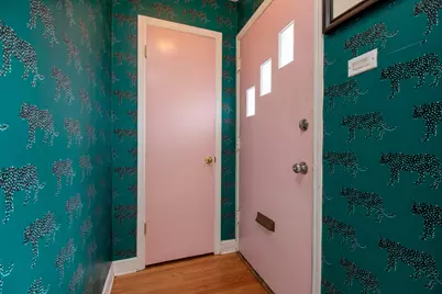 4538 W Wellington Avenue, Chicago, IL 60641 - Photo 11