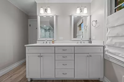 130 W Blackthorn Lane, Lake Forest, IL 60045 - Photo 27