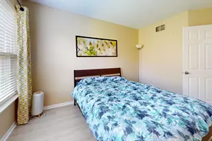 2890 Ashling Ct, Schaumburg, IL 60193 - Photo 17