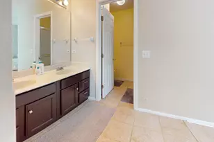 2890 Ashling Ct, Schaumburg, IL 60193 - Photo 15