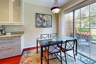 2890 Ashling Ct, Schaumburg, IL 60193 - Photo 9