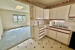 614 S Chestnut St, Princeton, IL 61356 - Photo 9