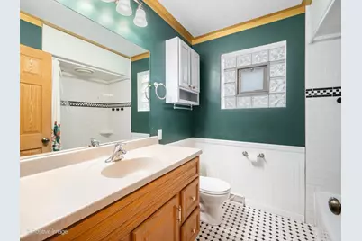 4503 Fairview Avenue, Downers Grove, IL 60515 - Photo 17