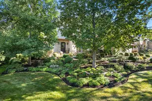 3202 Royal Fox Dr, Saint Charles, IL 60174 - Photo 43