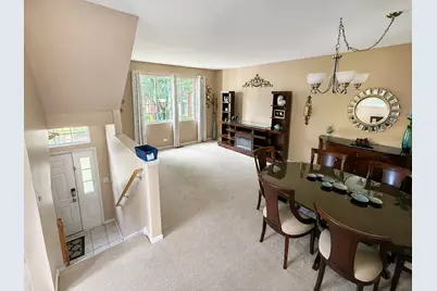 128 Morgans Gate Drive, Wood Dale, IL 60191 - Photo 3