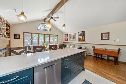 616 W 37th Street, Chicago, IL 60609 - Photo 13