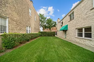616 W 37th St, Chicago, IL 60609 - Photo 33