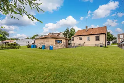 337 E Palmer Avenue, Northlake, IL 60164 - Photo 17