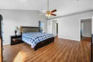 322 Zinnia Dr, Romeoville, IL 60446 - Photo 15