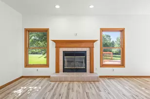 510 Zierke Ct, Winnebago, IL 61088 - Photo 13
