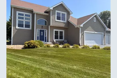510 Zierke Court, Winnebago, IL 61088 - Photo 5
