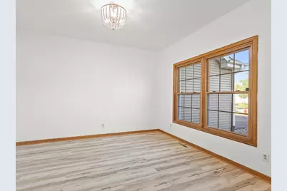 510 Zierke Court, Winnebago, IL 61088 - Photo 19
