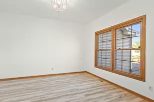 510 Zierke Ct, Winnebago, IL 61088 - Photo 19