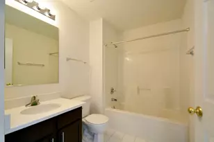 208 Westminster Dr, Bloomingdale, IL 60108 - Photo 23
