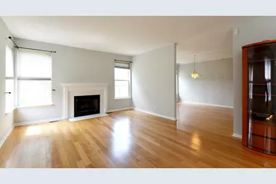 208 Westminster Drive, Bloomingdale, IL 60108 - Photo 3
