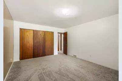 98 Brookside Drive, Elgin, IL 60123 - Photo 13