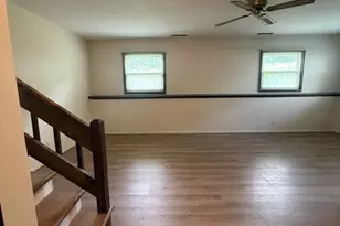 305 Somerset Dr, Streamwood, IL 60107 - Photo 11