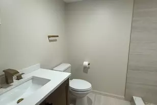 305 Somerset Dr, Streamwood, IL 60107 - Photo 13