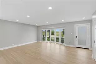 10 Linden Ave, Buffalo Grove, IL 60089 - Photo 7