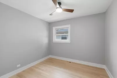 10 Linden Avenue, Buffalo Grove, IL 60089 - Photo 11