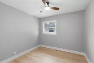 10 Linden Ave, Buffalo Grove, IL 60089 - Photo 11