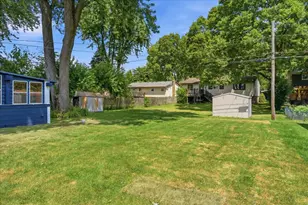 10 Linden Ave, Buffalo Grove, IL 60089 - Photo 25