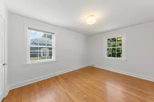 6557 N Ponchartrain Blvd, Chicago, IL 60646 - Photo 17