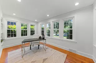 6557 N Ponchartrain Blvd, Chicago, IL 60646 - Photo 5