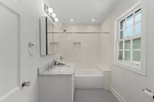 6557 N Ponchartrain Blvd, Chicago, IL 60646 - Photo 15