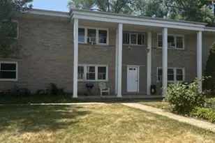 320 N Princeton Ave, Villa Park, IL 60181 - Photo 1