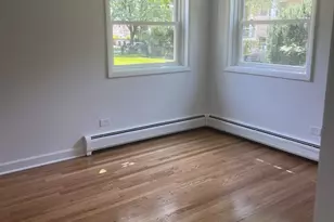 320 N Princeton Ave, Villa Park, IL 60181 - Photo 3